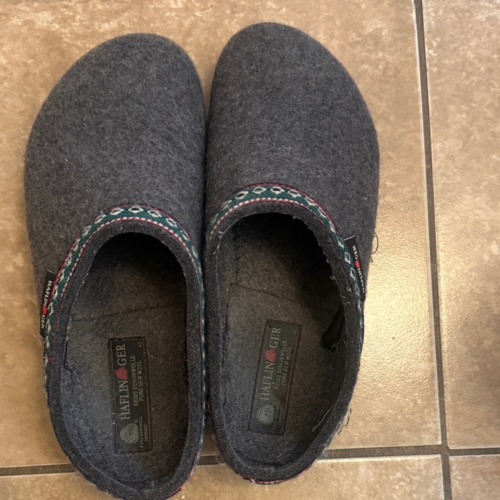 Haflinger Charcoal Wool Slippers with Patterned Trim